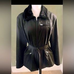 Gallery Women’s Black with Black Faux Fur Collared Trench Coat. XL